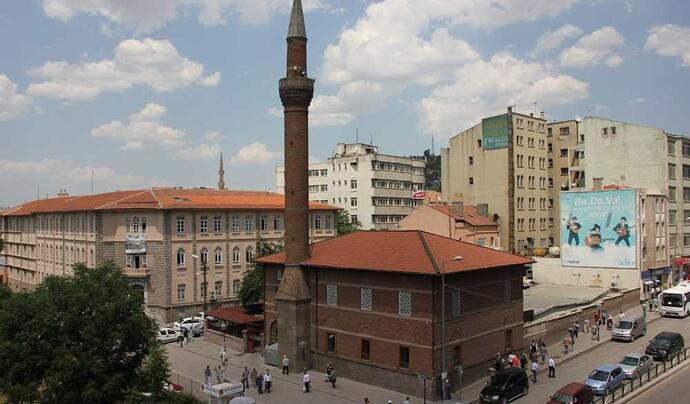 Zincirli Camii