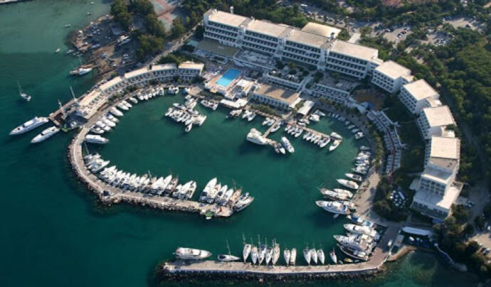 Setur Çeşme Marina