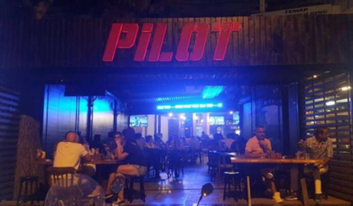 Pilot Cafe Bar