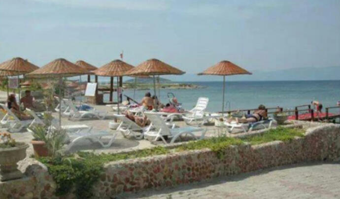 Engürü Sitesi Palmiye Beach