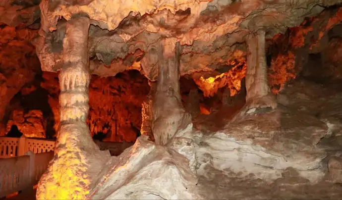 İnsuyu Mağarası