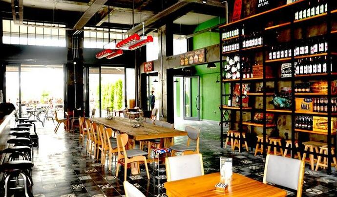 Yunus Cafe Bar