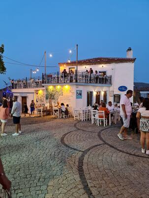 Meraklis Taverna İmroz