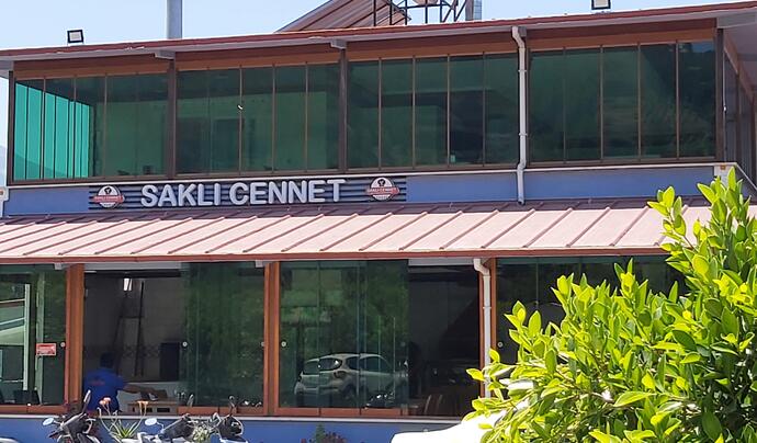 Saklı Cennet Aile & Cafe Restoran