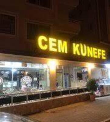 Cem Künefe