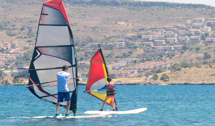 Foça Windsurf Ve Yelken Kulübü