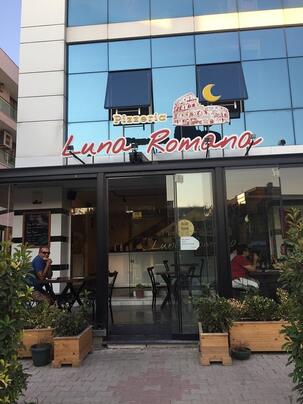 Pizzeria Luna Romana