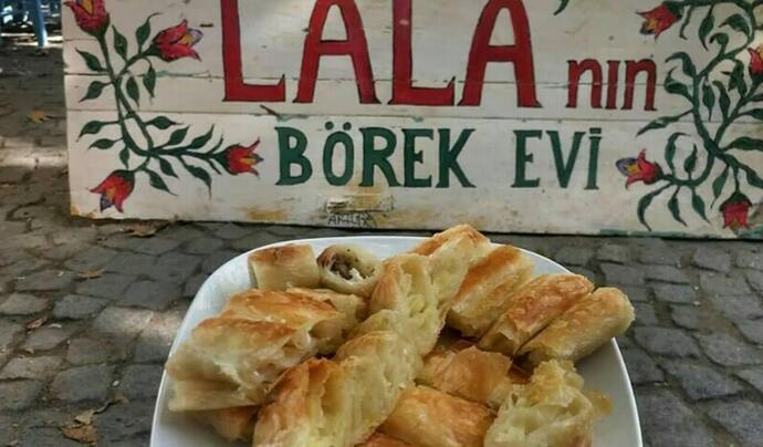 Lala'nın Börek Evi