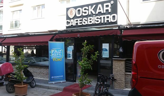 Oskar Bistro Cafe