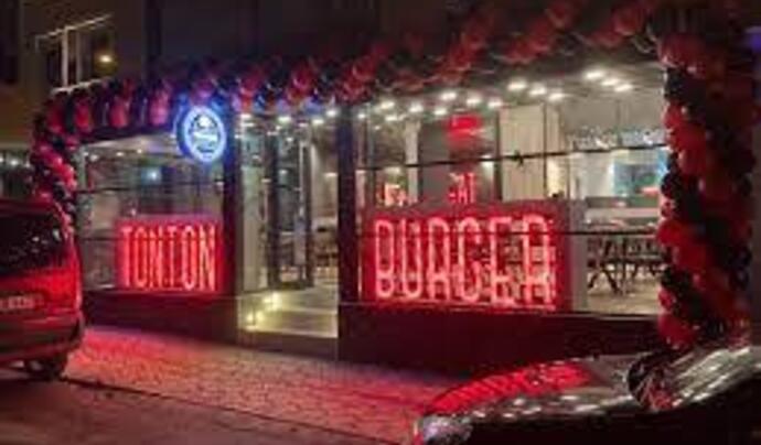 Tonton Burger
