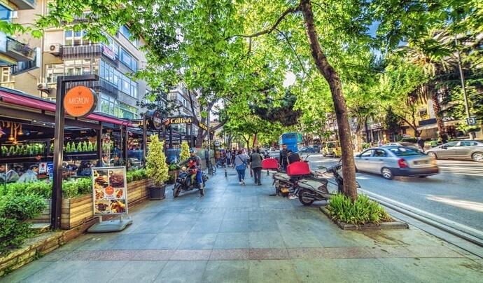 Bağdat Caddesi