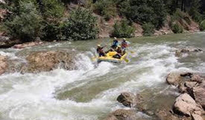 Tohma Çayı Kanyonu'nda Rafting