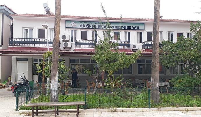 Köyceğiz Öğretmenevi ve Akşam Sanat Okulu