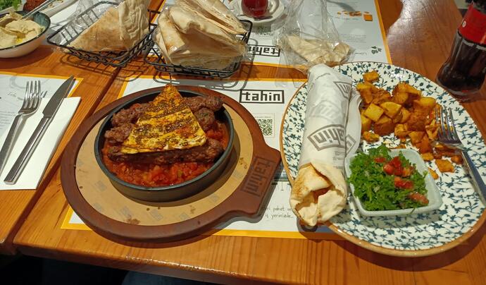 Tahin Hummus, Falafel & Lebanese Grill