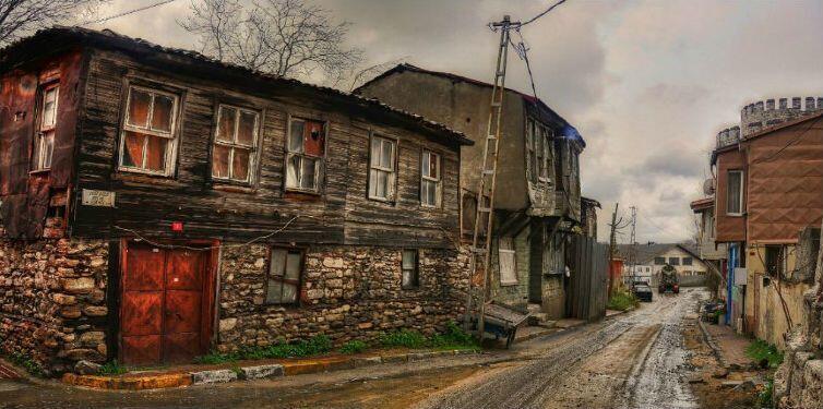 İstanbul'un Göbeğinde Yer Alan 8 Esrarengiz Mahalle yedikule