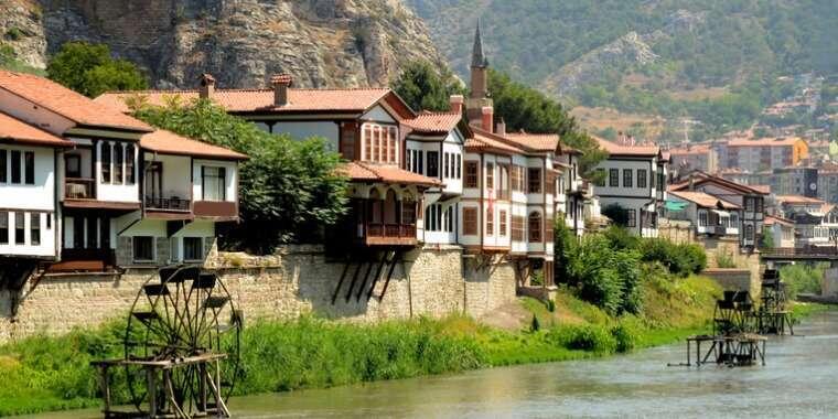 Şehir Efsaneleri: Amasya'nın Aynalı Mağarası