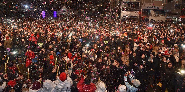Yeni Yıla Damgasını Vuracak Çılgın Sokak Partileri