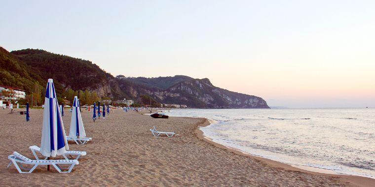 Batı Karadeniz'in İncisi: Amasra'nın Tüm Güzelliklerini Keşfedin