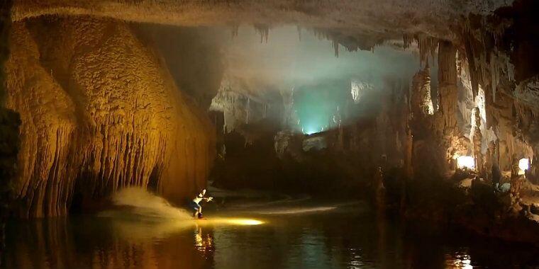 Jeita Grotto Mağarası