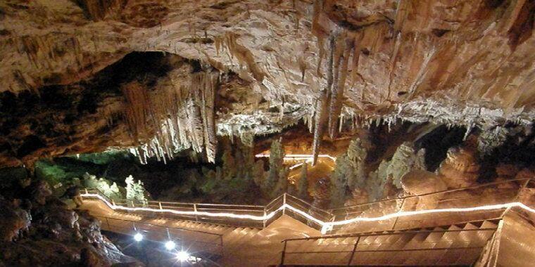 Bursa oylat mağarası