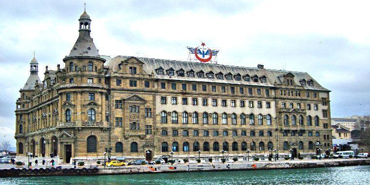 Haydarpaşa tren garı