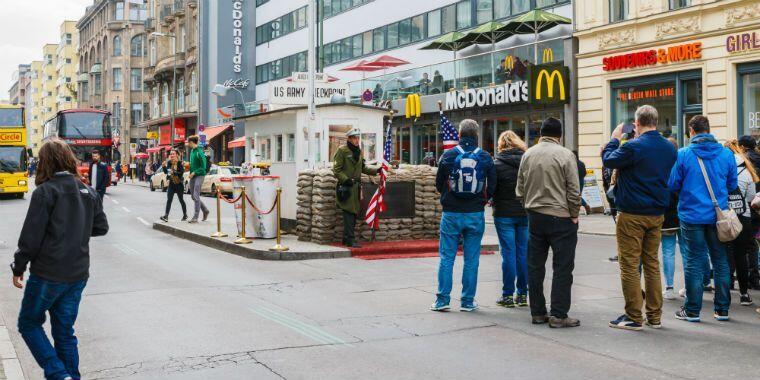 checkpoint charlie
