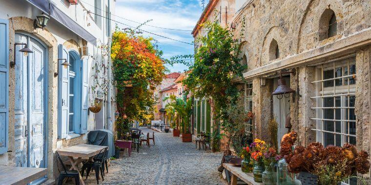 İzmir'e Yakın Bir Tatil Yeri: Alaçatı Hakkında Her Şey