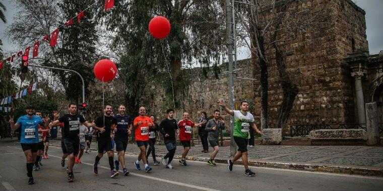 Türkiye'de Mutlaka Katılmanız Gereken 10 Koşu Maratonu runatolia