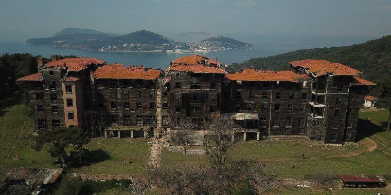 büyükada rum yetimhanesi