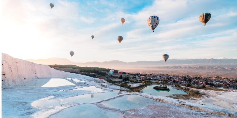 Bembeyaz Travertenler Diyarı: Pamukkale Hakkında Her Şey