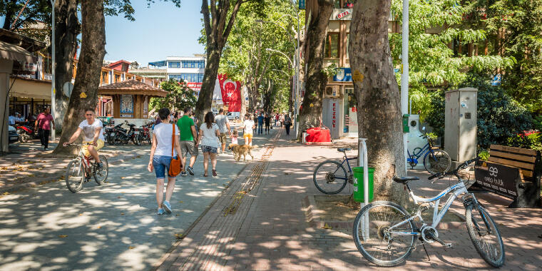 çarşı iznik