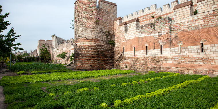 İstanbul Surları Bostanlar