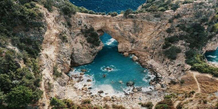 Delik Deniz