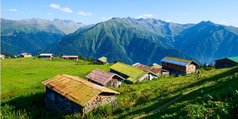 Kaplıcaları ile Ünlü Bir Karadeniz Yaylası: Ayder Yaylası'nı Keşfedin