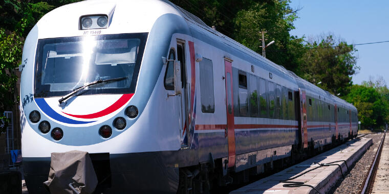 İzmir Mavi Tren Hakkında Her Şey