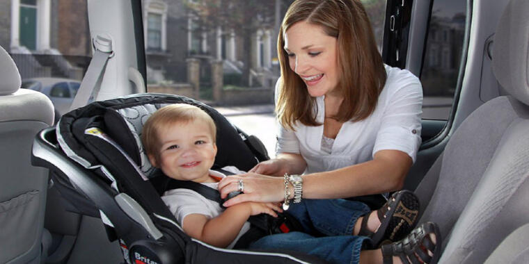 Bebekle Araba Yolculuğunda Dikkat Edilmesi Gerekenler