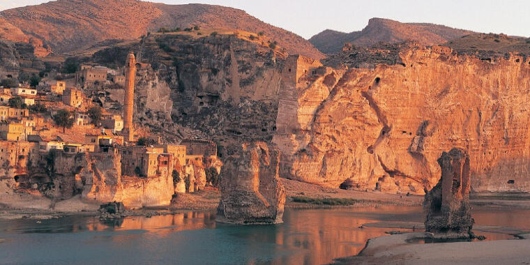 Tarihi ve Doğasıyla Hasankeyf'in Sular Altında Kalan Hikayesi