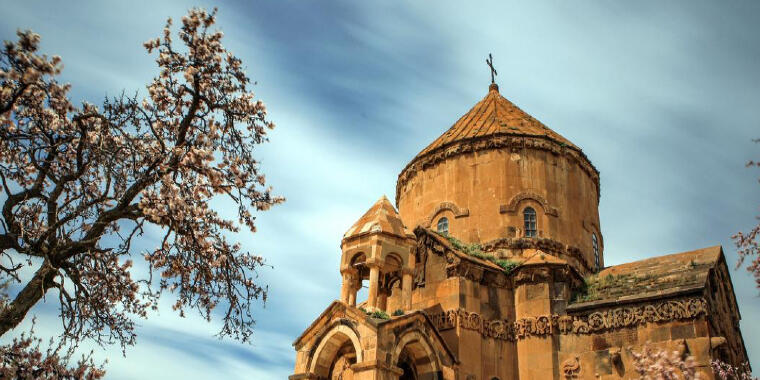 Mimarisiyle Büyüleyen Türkiye’nin En Güzel Kiliseleri