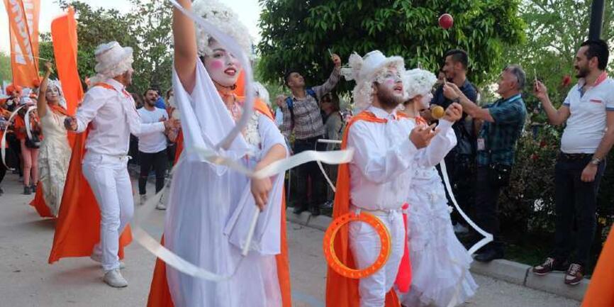 İlkbahar Şenlikleri: 10. Adana Portakal Çiçeği Festivali