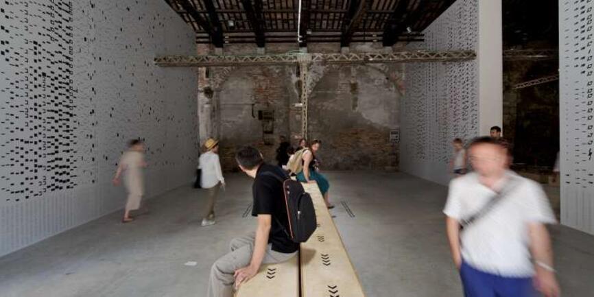 Üç Yıl Aradan Sonra 17. İstanbul Bienali ve ''Kompostlaşma''