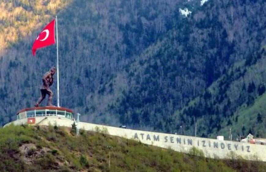 Atatürk'ün İzine Dünyada Rastlayabileceğiniz Yerler