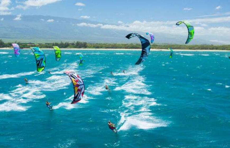 Akyaka'da Rüzgarın Hikayesi; Kitesurf Sporuna Dair Her Şey