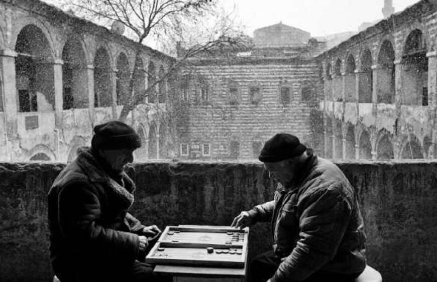 Geçmişin İzinde: İstanbul'un Tarihi Hanları ve Çarşıları