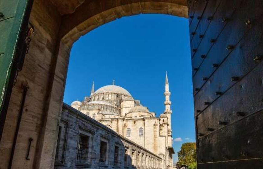 Mimar Sinan'ın Kalfalık Eseri: Süleymaniye Camii