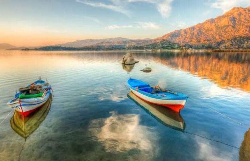 Ege'nin Doğal Güzelliğinin Aynaları: Göller