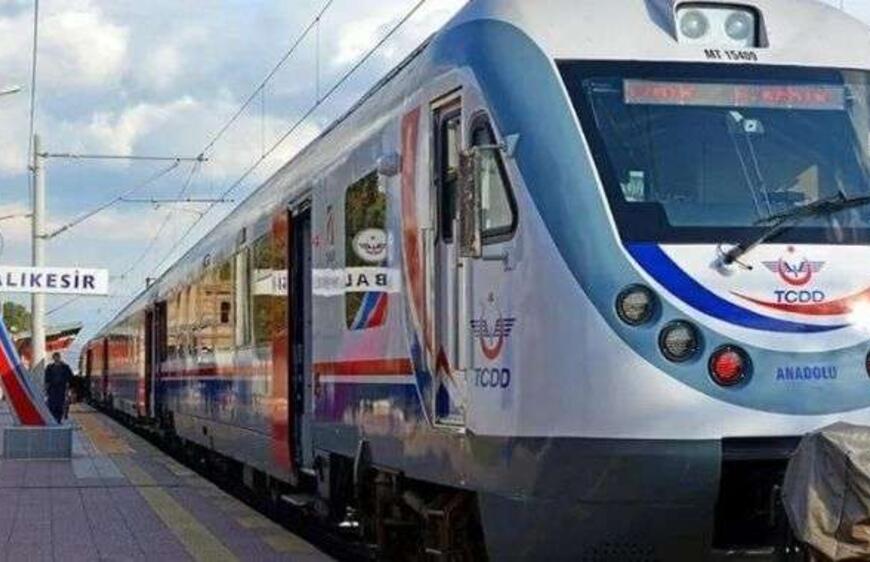 İzmir'den Eskişehir'e Tren Yolculuğu: Ege Ekspresi Hakkında Her Şey