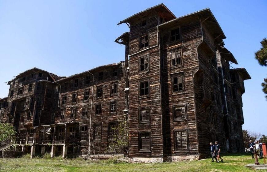 Büyükada Rum Yetimhanesi'nin Etkileyici Hikayesi