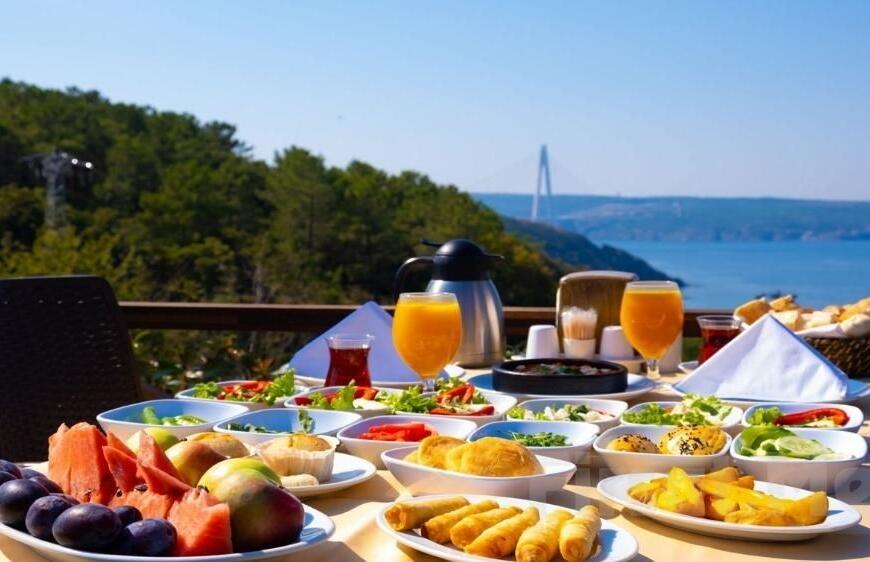 Denize Karşı: İstanbul'da Sahil Kenarındaki 10 Kahvaltı Mekanı
