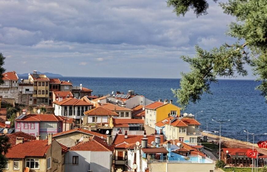 Hem Tarihi Hem Turistik Sahil Beldesi: Mudanya Tatil Rehberi