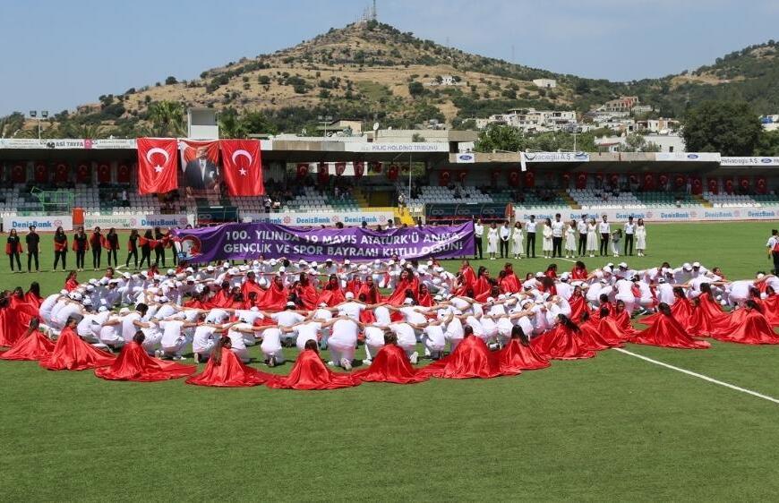 19 Mayıs Atatürk’ü Anma, Gençlik ve Spor Bayramı Kutlu Olsun!